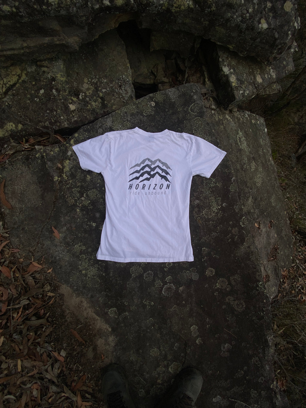 ride unbound short sleeve t-shirt white.